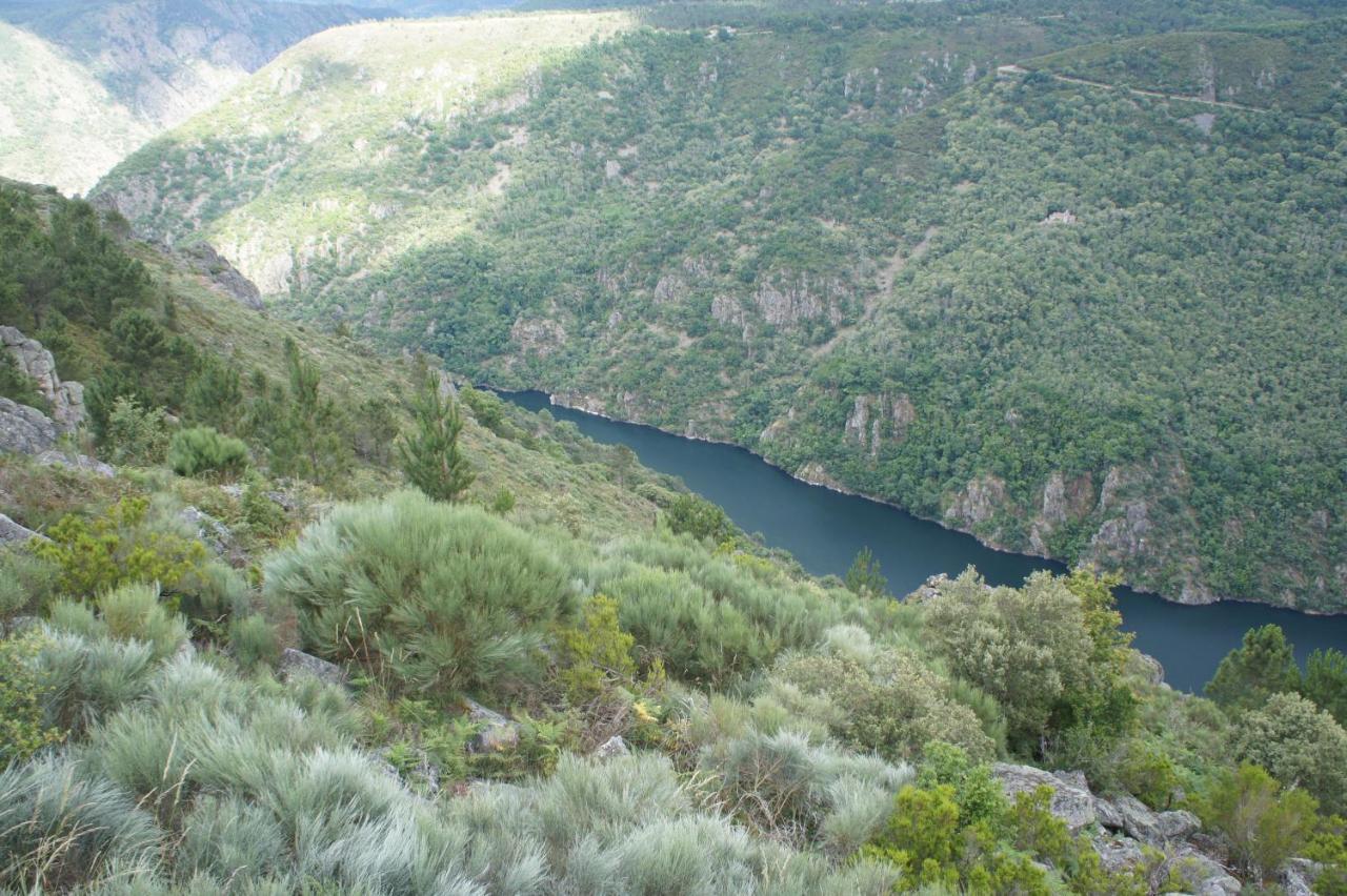 Апартаменты O Forno Casa Ferrador Ribeira Sacra Собер Экстерьер фото