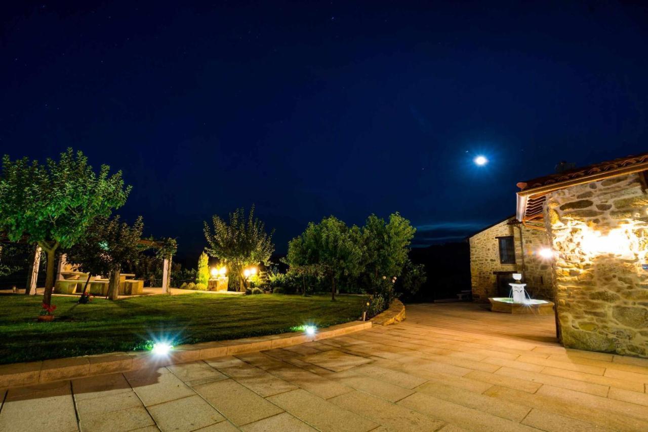 Апартаменты O Forno Casa Ferrador Ribeira Sacra Собер Экстерьер фото
